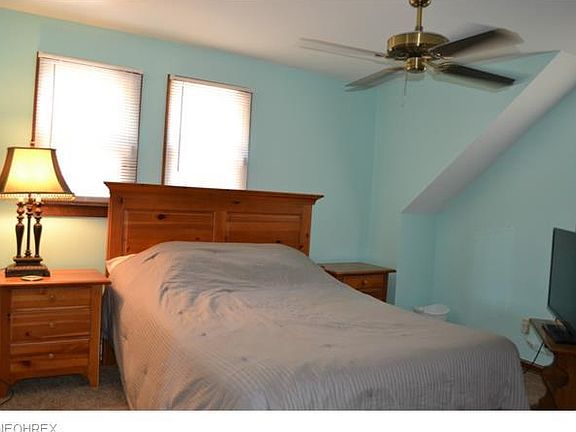 3rd image of 23304 Roger Dr