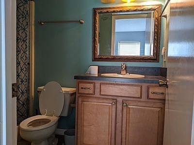 5th image of 169 Sunnyside Dr