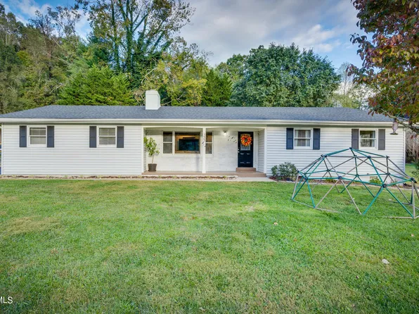 333 Boone Lake Cir, Bluff City, TN 37618