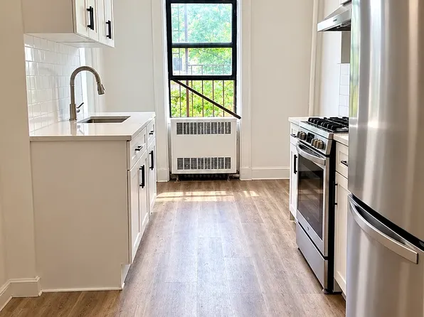 239 Troy Ave APT 8, Brooklyn, NY 11213