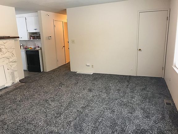 3rd image of 3830 188th St SW
