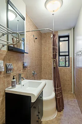 Sold by Compass | media 14