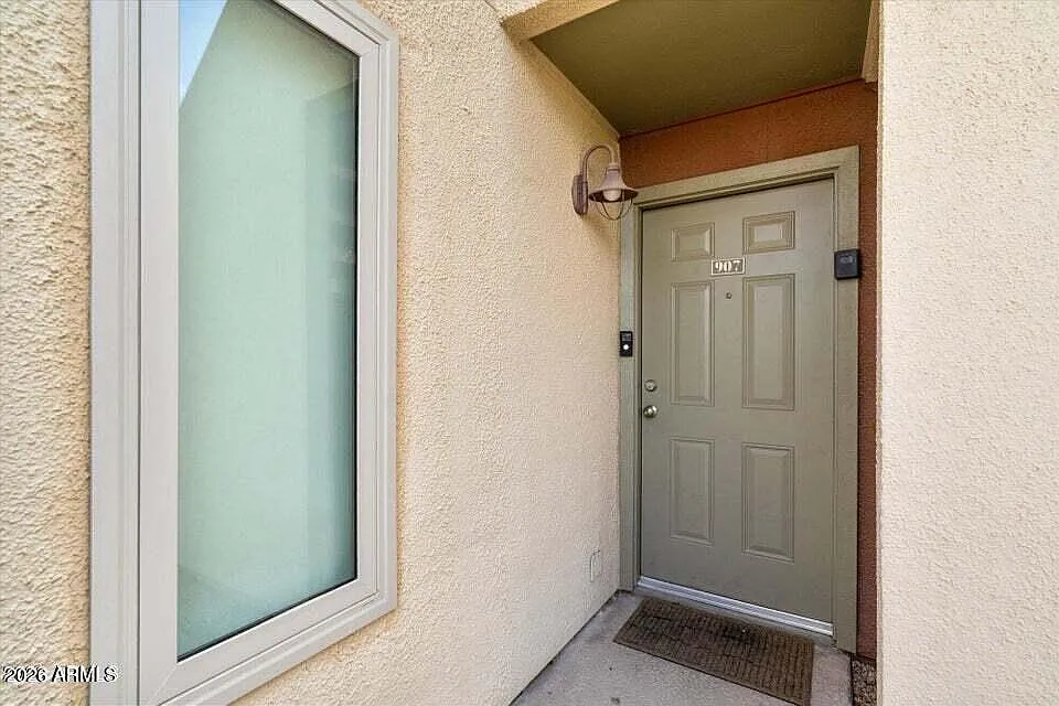 1 bed, 1.0 bath, 725 sqft, $2,000 — Photo 4