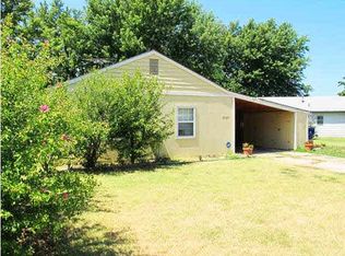 6327 N Jacksonville Dr, Wichita, KS 67219