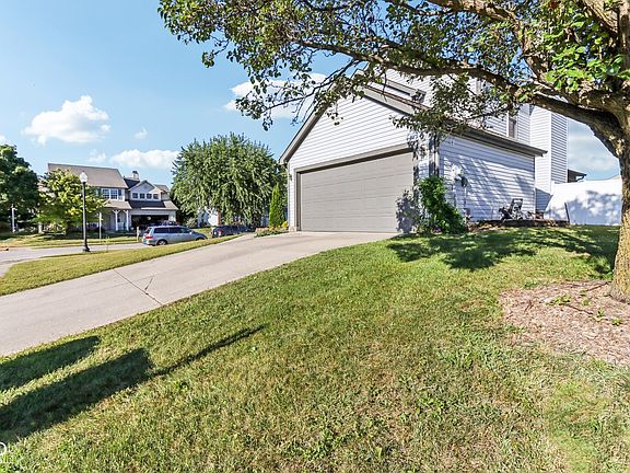 3rd image of 6137 Sandcherry Dr