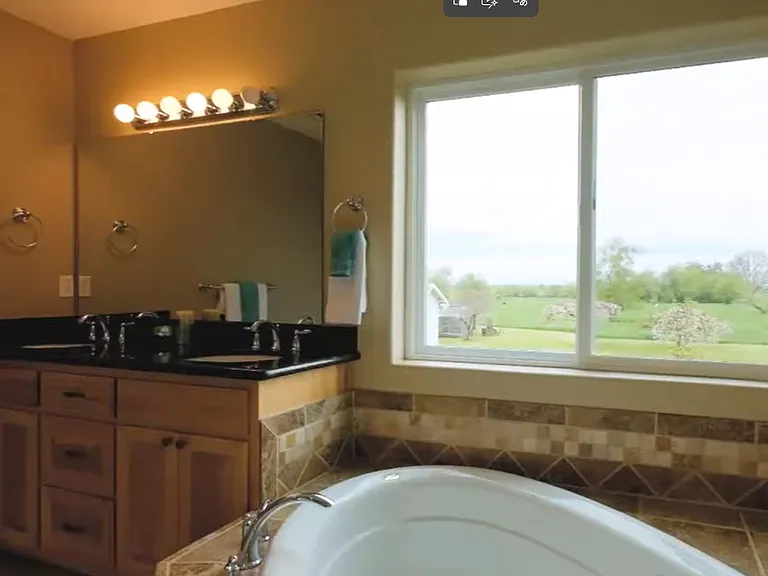 34161 Riverside Dr SW — Photo 21