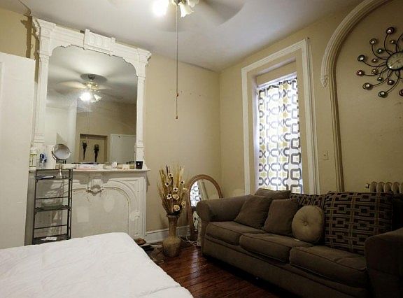 2nd image of 55 Mac Donough St