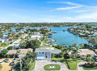 120 79th St S, Saint Petersburg, FL 33707