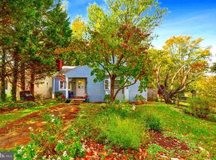 208 Chestnut St, Middleburg, VA 20117