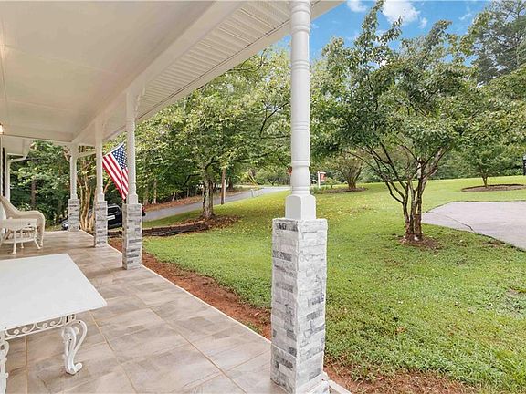 2nd image of 6428 Paradise Point Rd