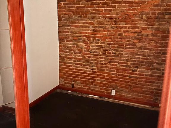 5th image of 2225 Saint Paul St