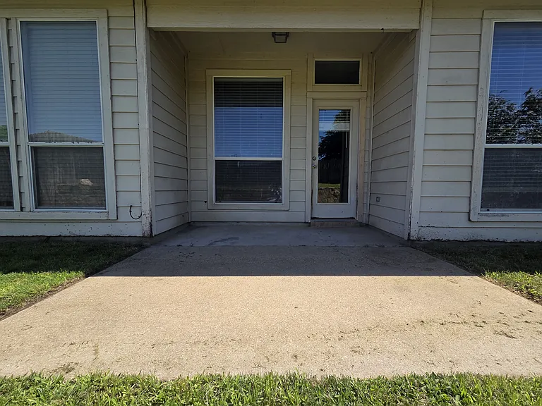 6037 Horse Trap Dr — Photo 35