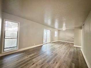 980 S Weatherred Dr #A, Richardson, TX 75080