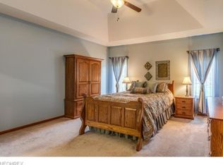 9450 Stone Mill Dr, Mentor, OH 44060