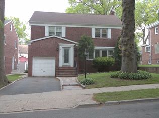 102 Hansbury Ave, Newark, NJ 07112