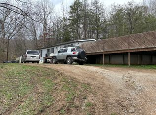 66 Binghamtown Rd, Flat Lick, KY 40935