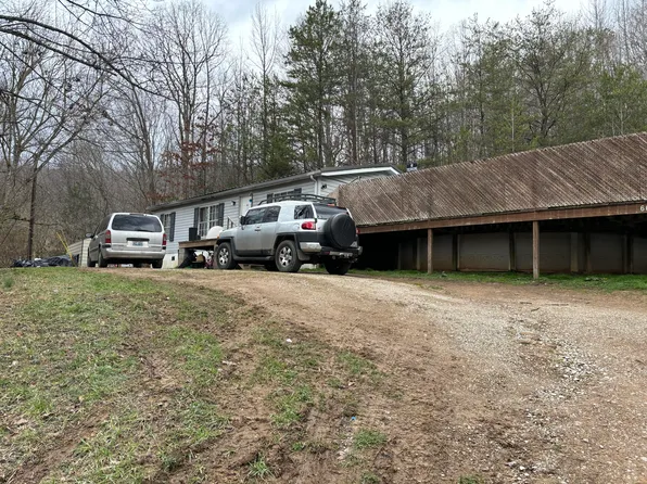 66 Binghamtown Rd, Flat Lick, KY 40935