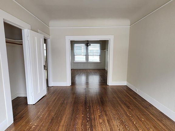 3rd image of 3590 Sacramento St APT 2