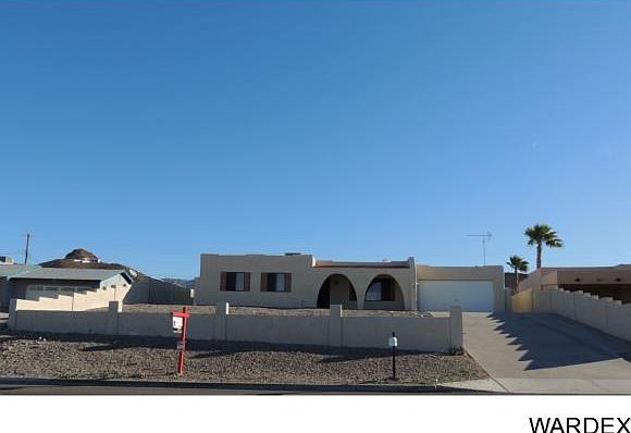 1st image of 394 McCulloch Blvd S