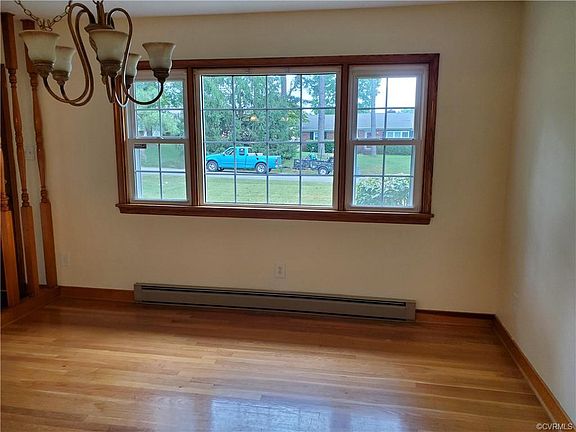 4th image of 7228 Bellspring Dr