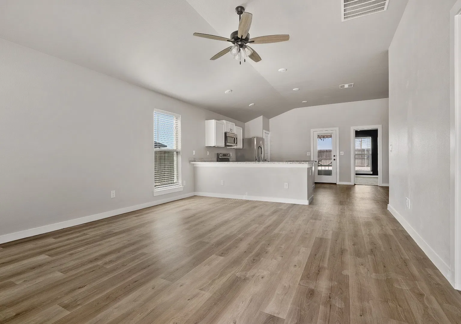 Brand new 3 bd/2 bth home in quiet neighborhood! Turf backyard with plants! All appliances! 10 mi... — Photo 3