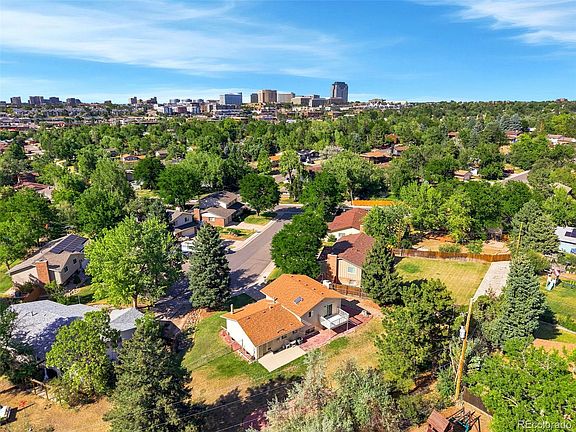 2nd image of 7017 S Quince Circle