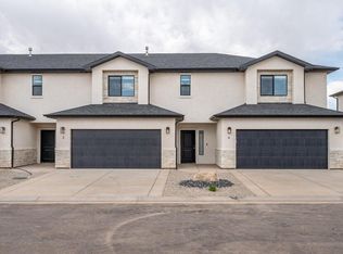 51 S 4375 W #6, Cedar City, UT 84720