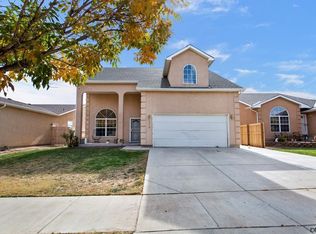3910 Pronghorn Ln, Pueblo, CO 81005