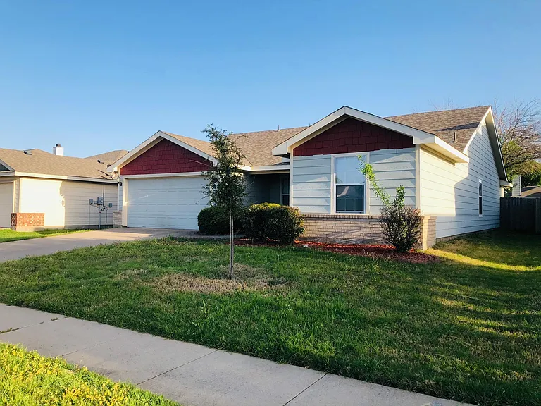 9605 Woodrow Wilson Dr — Photo 2