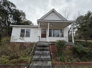 100 Robbe St, Warrenville, SC 29851