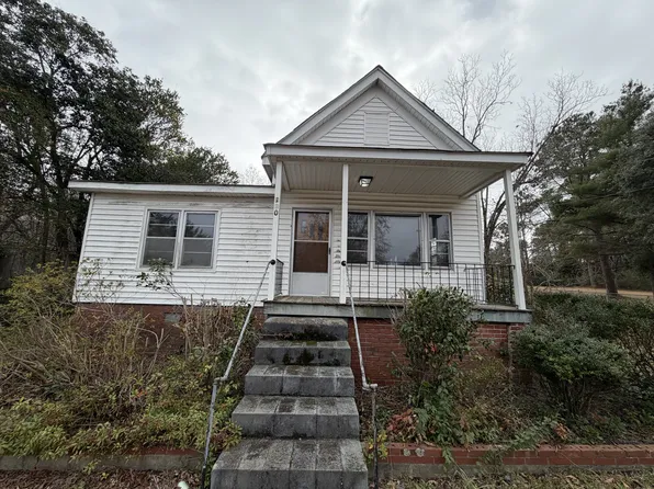100 Robbe St, Warrenville, SC 29851