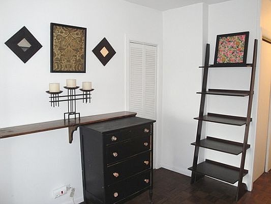 5th image of 111 3rd Ave APT 17A