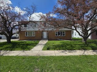 1095 Gillingham Rd APT D, Neenah, WI 54956