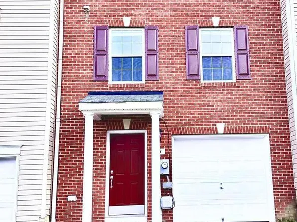 45 Venetian Ct, Hedgesville, WV 25427