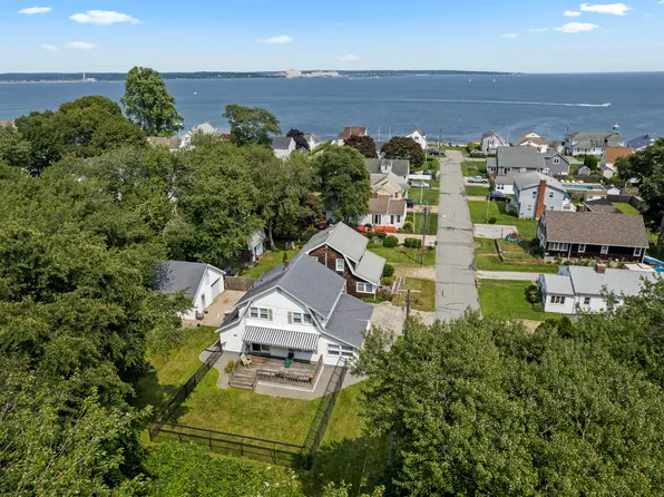 19 Saltaire Avenue, East Lyme, CT 06357