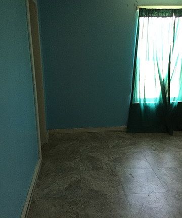 3rd image of 139 Jasmine Ln
