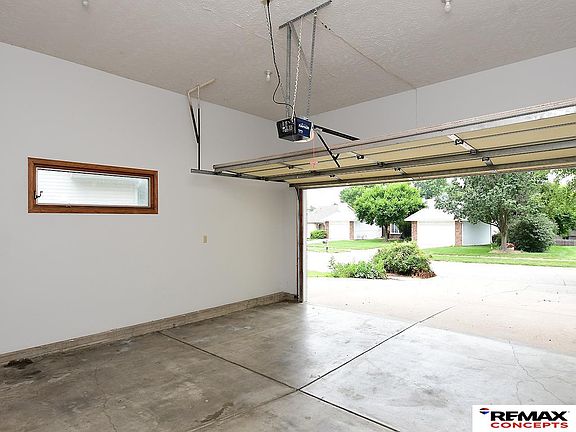 4th image of 2931 Raleigh St