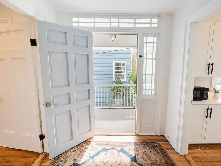 208 Ashley Ave #CB — Photo 14