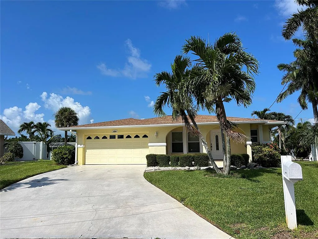 2 bed, 2.0 bath, 1288 sqft, $2,950 — Photo 2