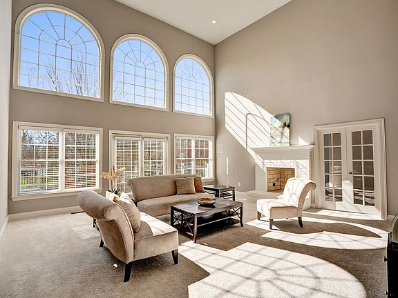 4th image of 20231 Kentucky Oaks Ct