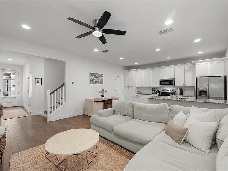 6615 S Manhattan Ave #3 — Photo 8