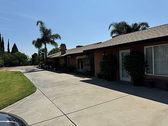 2nd image of 4765 W Shields Ave