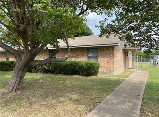 1728 Jenkins Ln, Glenn Heights, TX 75154