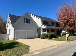 187 Bridge St, Staffordsville, KY 41256