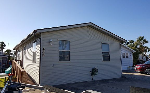 2nd image of 486 W Clam Cir