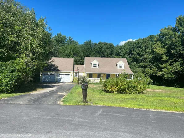 38 Locke Hill Ln, Barrington, NH 03825