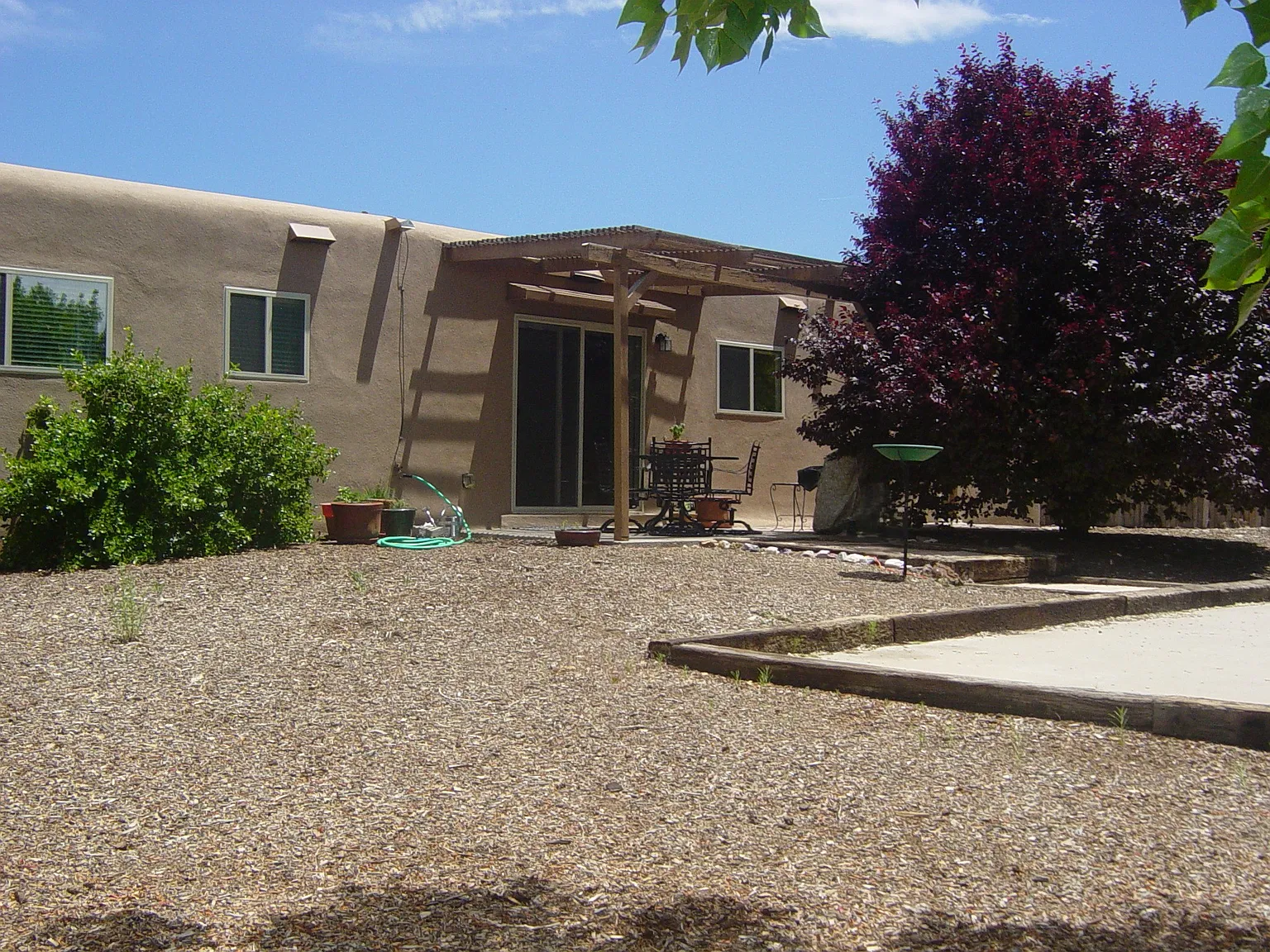 3 bed, 1300 sqft, $2,450 — Photo 2