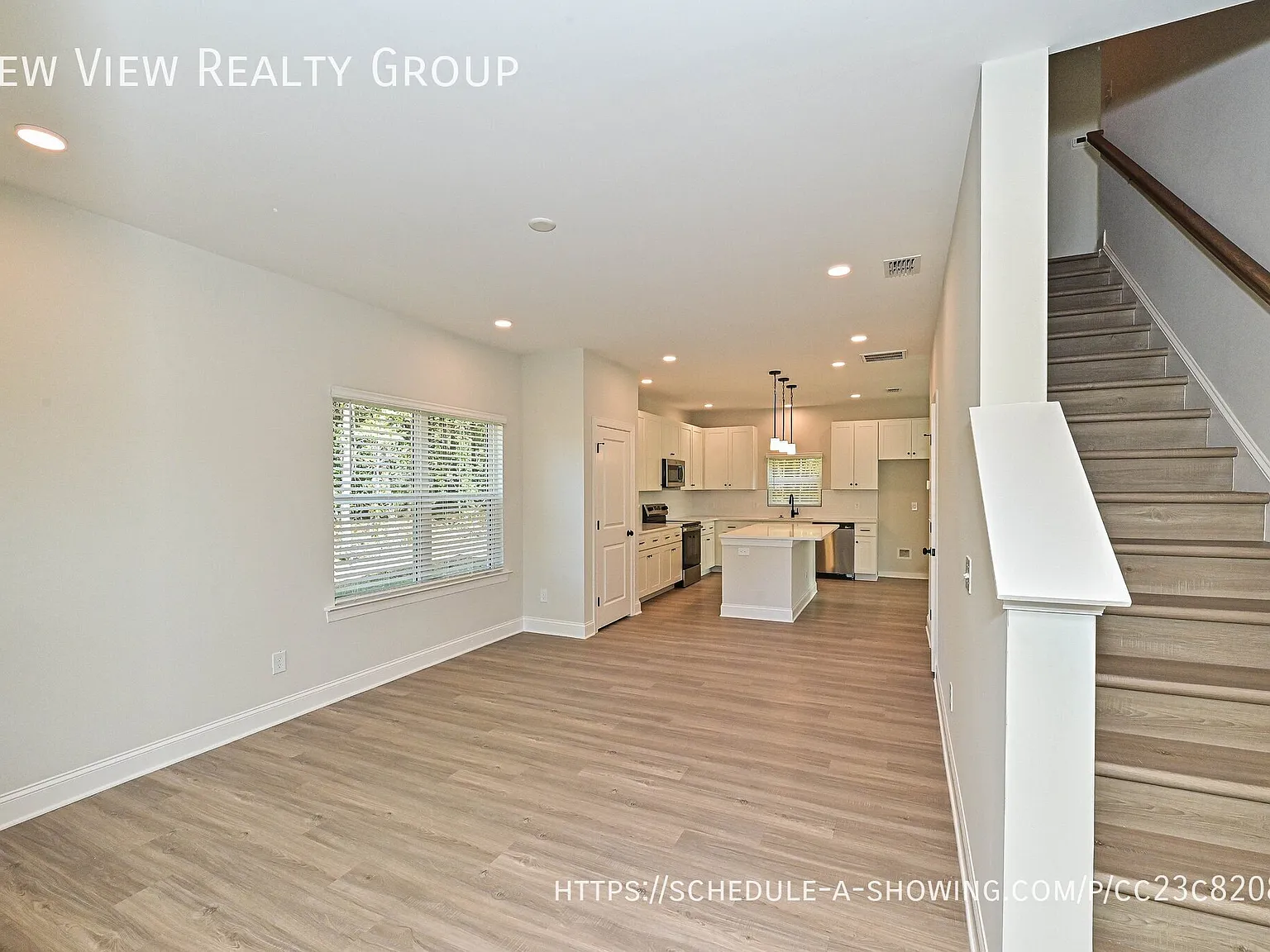 4 bed, 2.5 bath, 1627 sqft, $1,800 — Photo 3