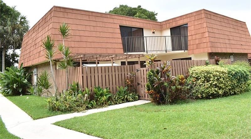 1st image of 8348 N Coral Cir