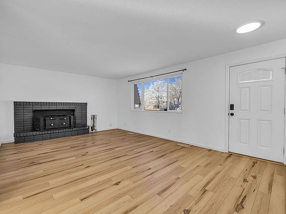 3rd image of 8147 S Boysenberry Dr
